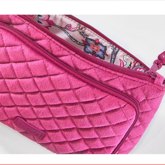 ✨HOST PICK!!✨🌸 Vera Bradley Compact Organizer 🌸 - Picture 2 of 6